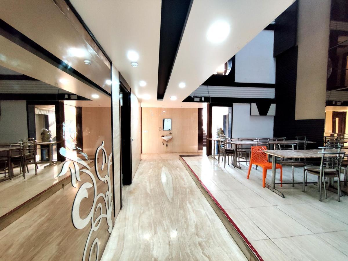 Stay At Hotel Pride, Delhi, Near Karol Bagh Metro Delhi (National Capital Territory of India) Extérieur photo