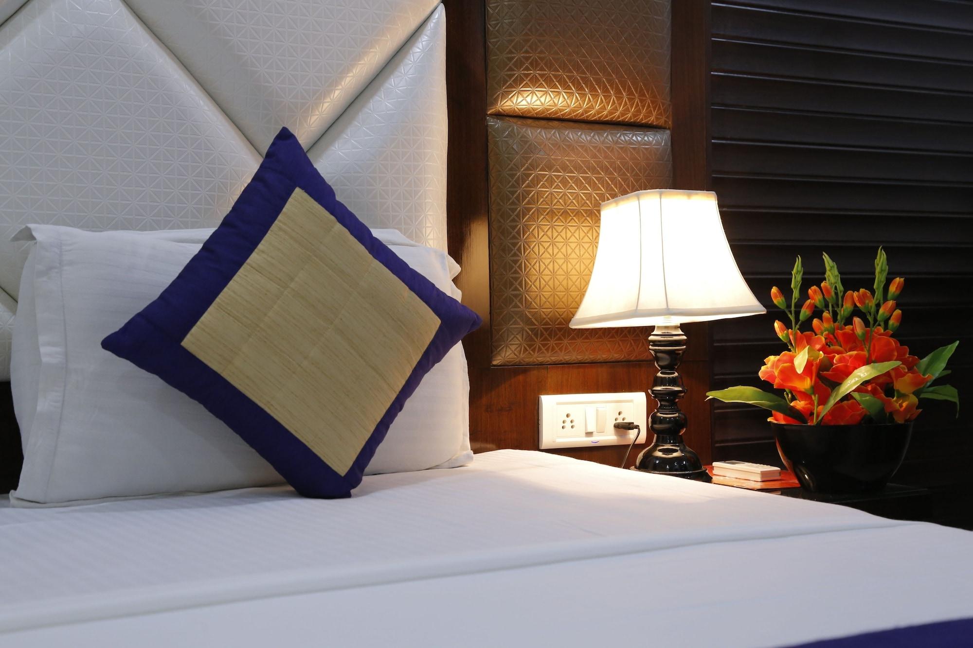 Stay At Hotel Pride, Delhi, Near Karol Bagh Metro Delhi (National Capital Territory of India) Extérieur photo