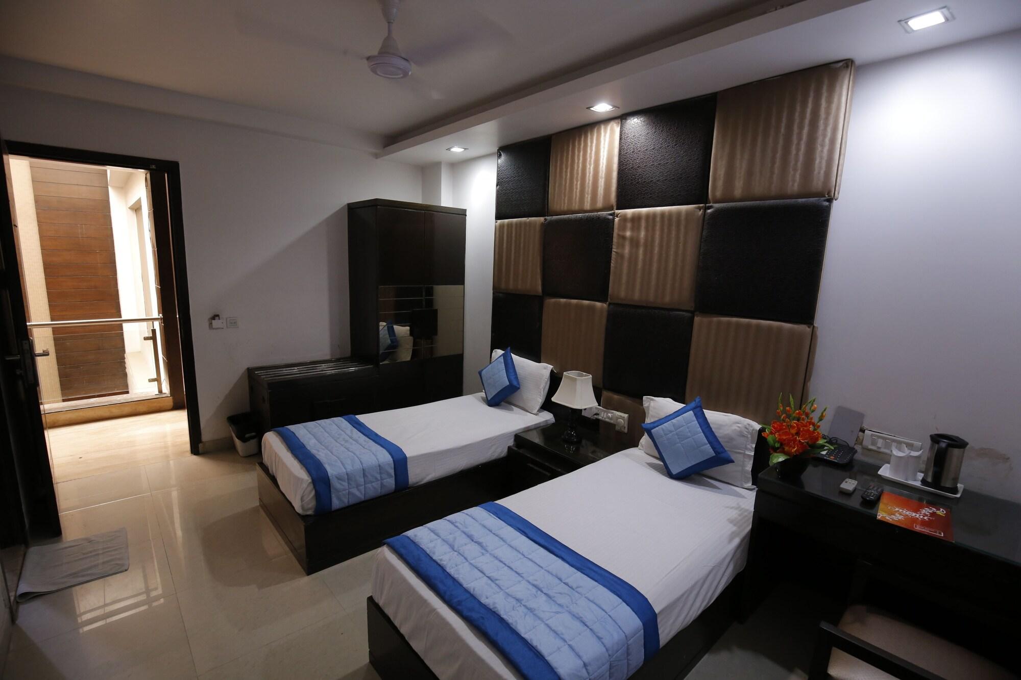 Stay At Hotel Pride, Delhi, Near Karol Bagh Metro Delhi (National Capital Territory of India) Extérieur photo